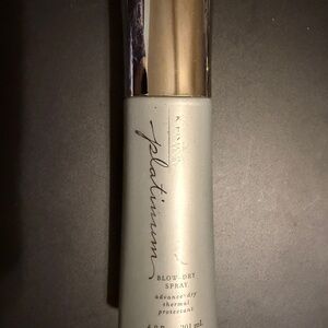 Kenra Platinum Blow-Dry Spray - Silver